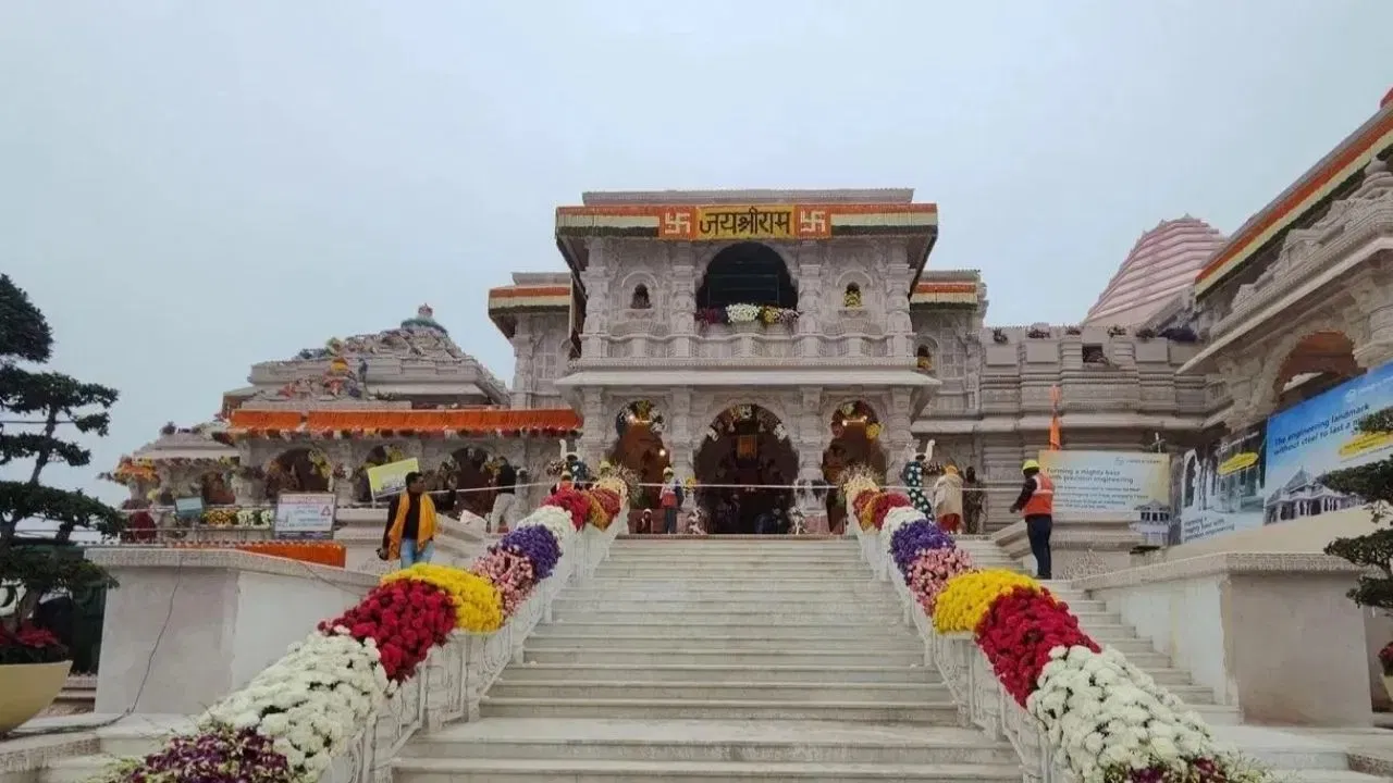 Ayodhya : अयोध्या रामपथ और धर्मपथ पर लगेंगे 600 से अधिक सोलर मिस्टिंग फैन, श्रद्धालुओं को मिलेगी गर्मी से राहत