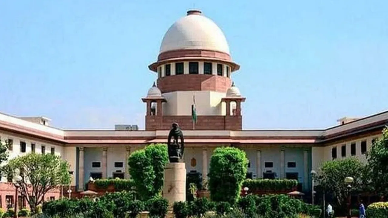 CG Liquor Scam : शराब घोटाले में अरविंद सिंह को सुप्रीम कोर्ट से मिली जमानत, फिर भी रहेंगे जेल में रहेंगे
