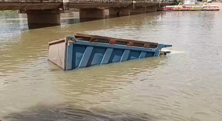 Raipur Accident