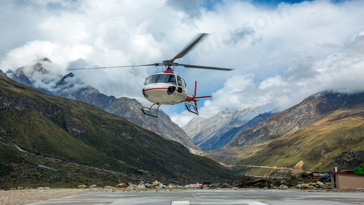 Uttarakhand News: इस दिन से फिर शुरू होगी दो धामों के लिए हेलिकॉप्टर उड़ाने...