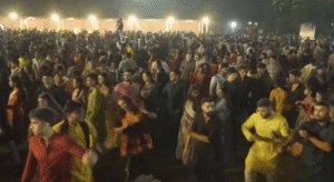 Raas Garba 2025: सज गया माता का दरबार... आप भी आइये ओमाया गार्डन रिज़ॉर्ट, एशियन न्यूज और न्यूजप्लस 21 का आयोजन, मध्य भारत का सबसे भव्य 'रास गरबा-2025' महा उत्सव 4 123 1