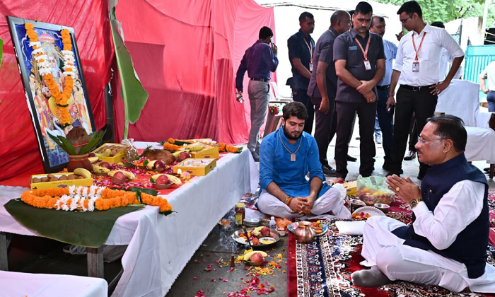 CG News: श्रम की सार्थकता और सृजन की भावना को समाज में प्रतिष्ठित करने का श्रेय भगवान विश्वकर्मा कोः CM साय