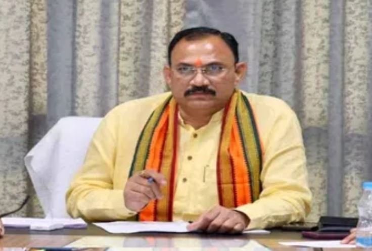 CG NHM Strike Update: हड़ताली एन‌एच‌एम कर्मियों को आज शाम तक अंतिम मौका: श्याम बिहारी, स्वास्थ्य मंत्री ने दिया अल्टीमेटम