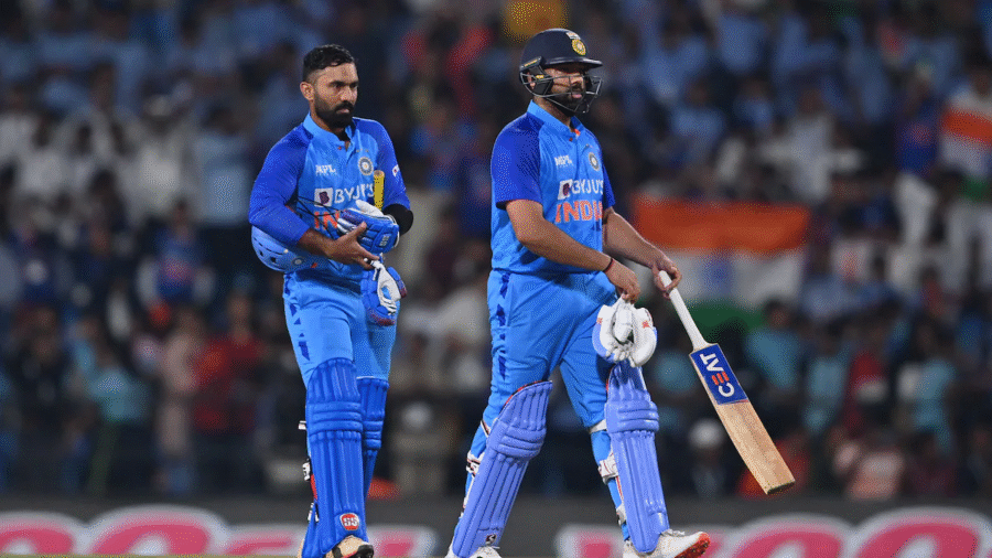 Dinesh Karthik-Rohit Sharma