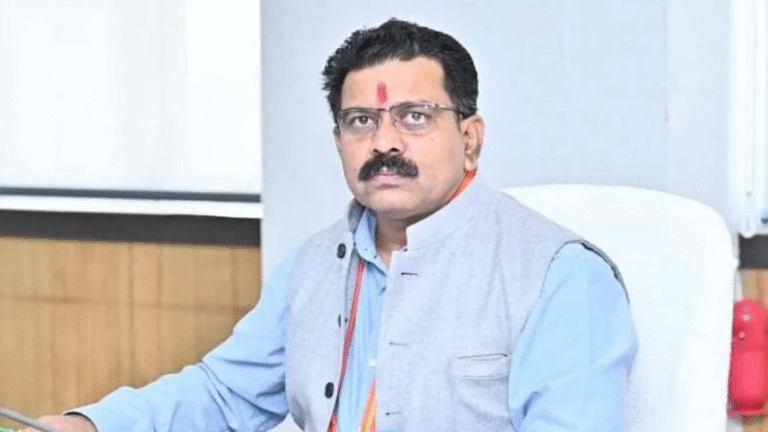 CG News: छत्तीसगढ़ में धर्मांतरण पर सख्ती, अगले विधानसभा सत्र में लाएगी कठोर कानून
