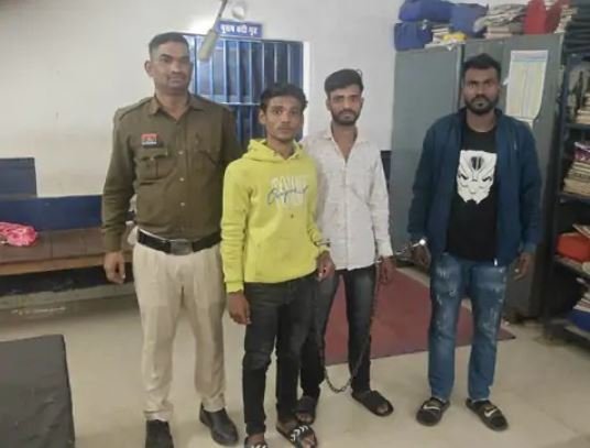 Five reelbaaz arrested for cutting cake with knife in Durg, made video and uploaded it on social media