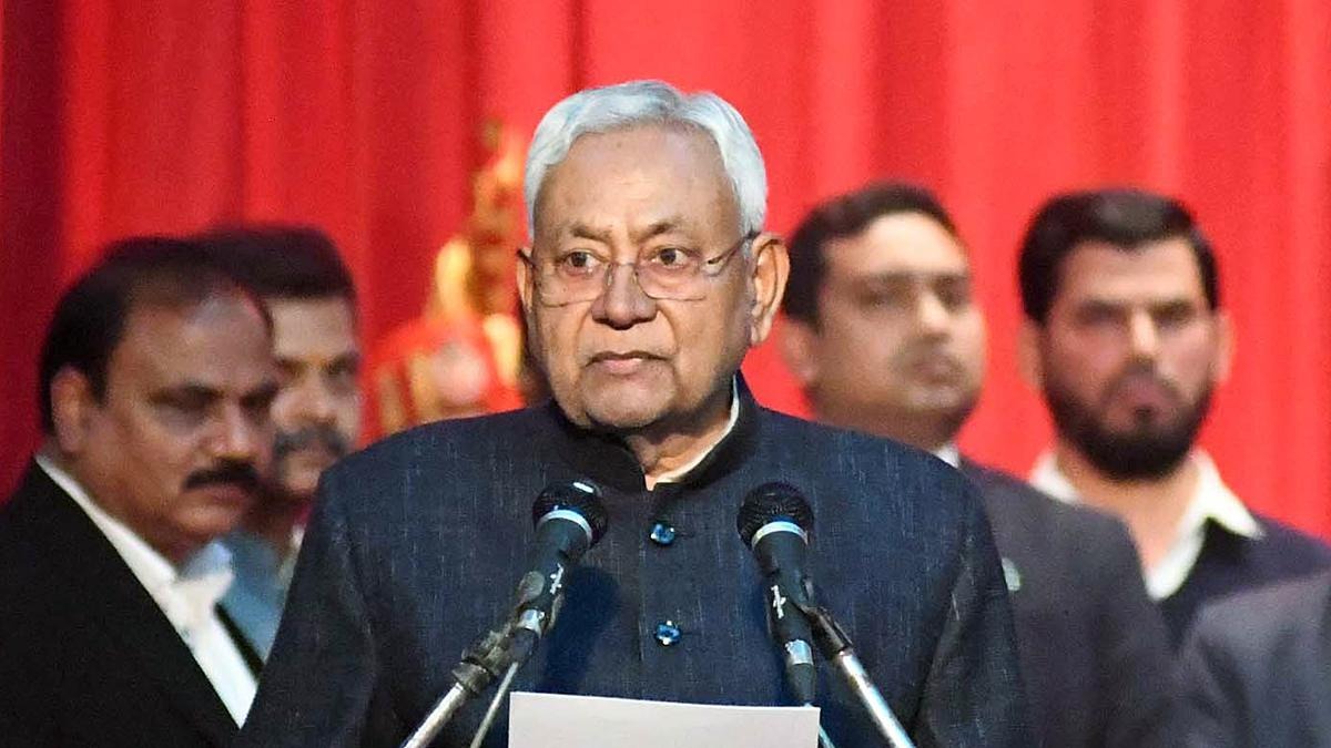आ गई बिहार में शपथ ग्रहण की फाइनल डेट, नीतीश कुमार कैबिनेट की बैठक कल, गांधी मैदान में तैयारियां तेज