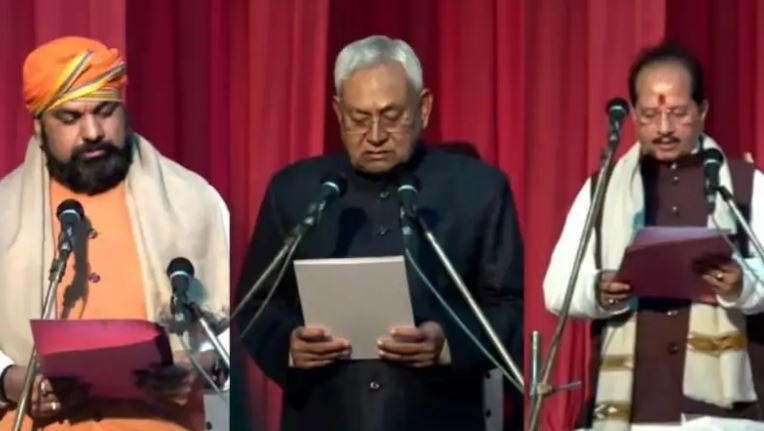 नीतीश चुने गए जदयू के नेता, सम्राट चौधरी और विजय सिन्हा डिप्टी सीएम, शपथ कल 11.30 बजे