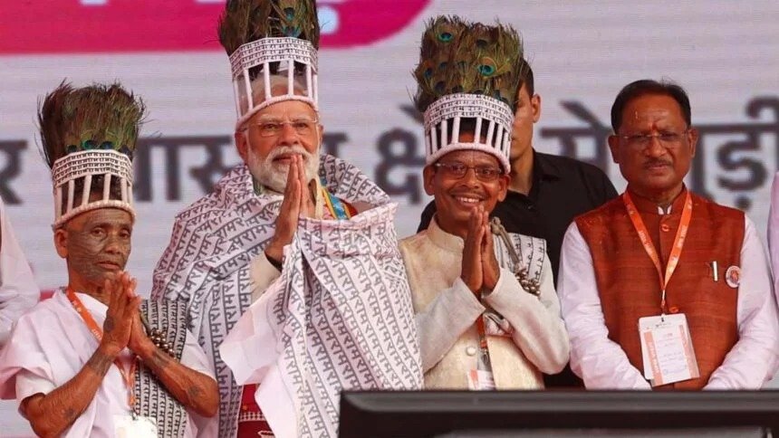 PM Narendra Modi Raipur Visit: प्रधानमंत्री नरेंद्र मोदी के Twitter account..''@narendramodi'' में छाया रहा छत्तीसगढ़ स्थापना दिवस का रजत जयंती उत्सव, लगातार 19 ट्वीट में छत्तीसगढ़ की मिट्टी, मेहनत और मन को किया सलाम, हर ट्वीट में छत्तीसगढ़ की प्रशंसा,देखें पीएम की पोस्ट