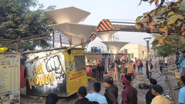 Uproar over removal of Science College Chowpatty