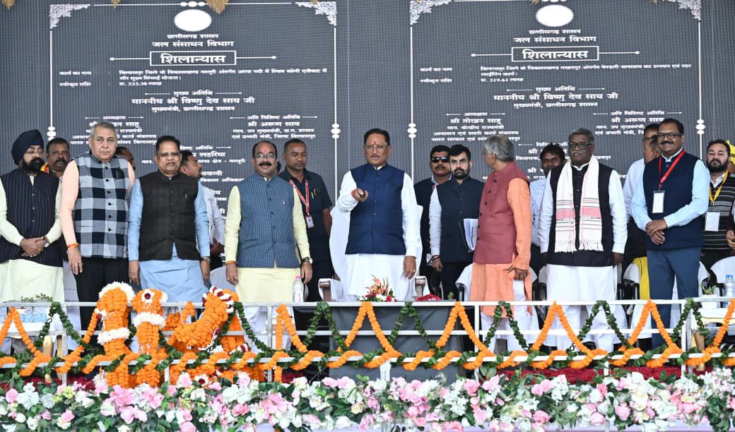 CG News : मुख्यमंत्री विष्णुदेव साय ने बिलासपुर को दी 329 करोड़ की सौगात, 47 विकास कार्यों का किया लोकार्पण और भूमिपूजन