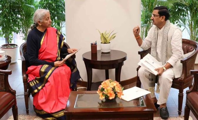 Union Minister of State Tokhan Sahu met with Finance Minister Nirmala Sitharaman