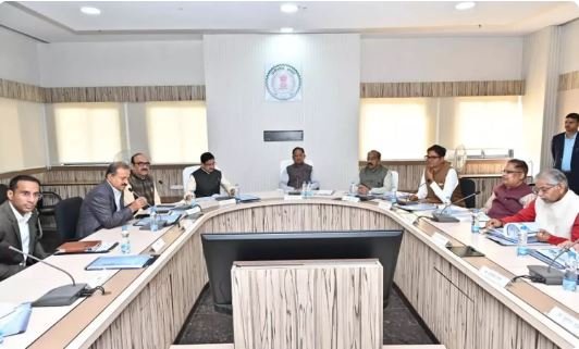 CG News: बिलासपुर बनेगा छत्तीसगढ़ का अगला ग्रोथ इंजन: विष्णुदेव साय, मुख्यमंत्री ने ली हाईलेवल मीटिंग