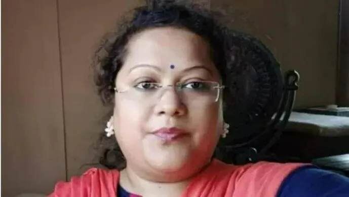 CG News: छत्तीसगढ़ शराब घोटाला मामले में सौम्या चौरसिया को ईओडब्ल्यू ने किया गिरफ्तार, 16 जनवरी तक ईओडब्ल्यू की रिमांड पर