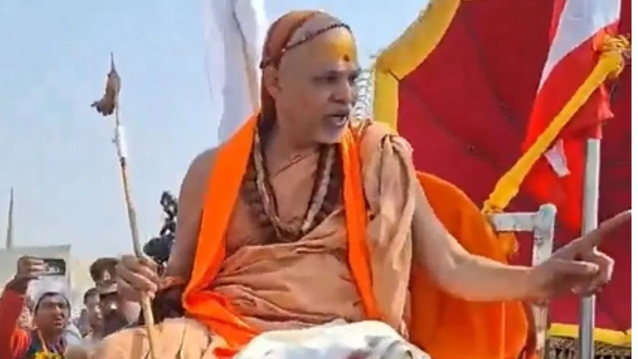 Magh Mela 2026 : धरने पर बैठे शंकराचार्य अविमुक्तेश्वरानंद, बोले- जब तक प्रोटोकॉल नहीं, तब तक नहीं करूंगा गंगा स्नान