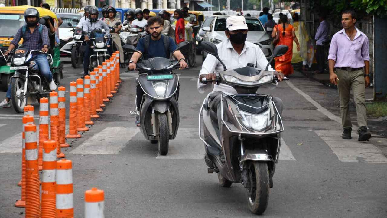 Raipur City News : रायपुर में जल्द लागू होगी ‘लेफ्ट टर्न फ्री’ नियम, ट्रैफिक जाम से मिलेगी राहत