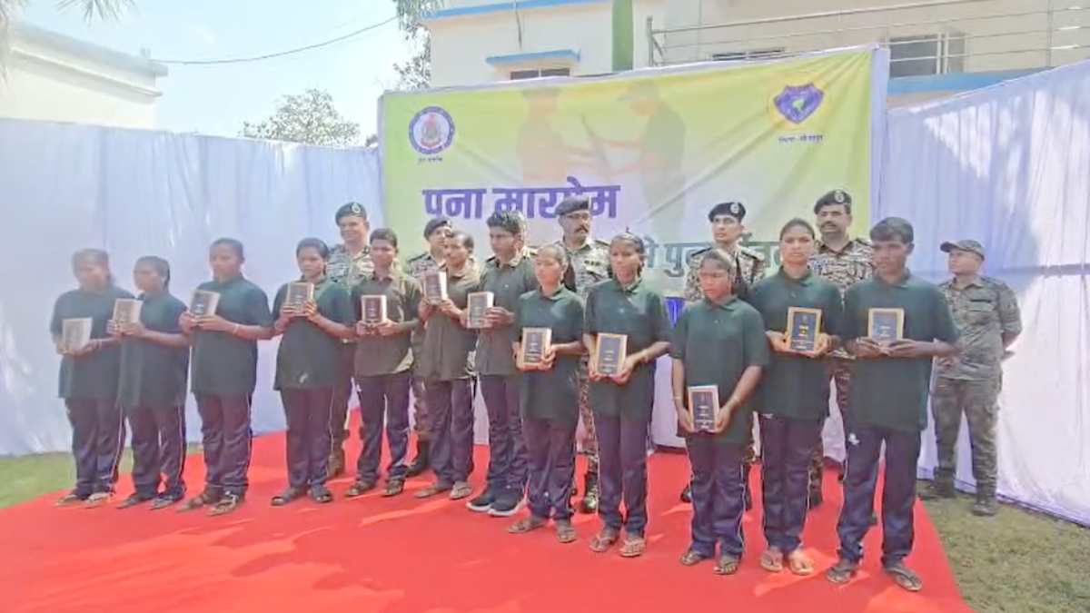 Naxalites Surrender Naxalites Surrender