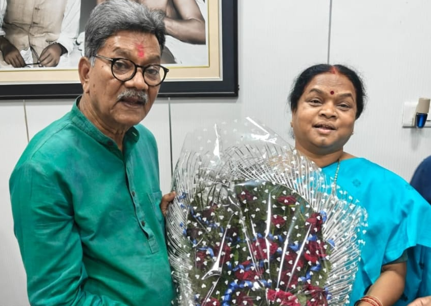 CG News: फूलोदेवी नेताम होगी कांग्रेस की राज्यसभा प्रत्याशी, आलाकमान ने दिया दोबारा मौका CG News: फूलोदेवी नेताम होगी कांग्रेस की राज्यसभा प्रत्याशी, आलाकमान ने दिया दोबारा मौका