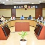 CG CABINET BREAKING
