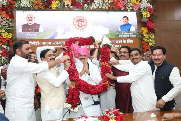 MP News : इंदौर-उज्जैन मेट्रोपोलिटन एरिया में शामिल होगा बड़नगर : मुख्यमंत्री डॉ. मोहन यादव