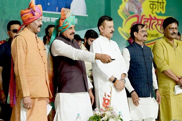 MP News : मुख्यमंत्री डॉ. मोहन यादव ने बरही के कृषि महोत्सव में हुए शामिल, विकास कार्यों की दी सौगात