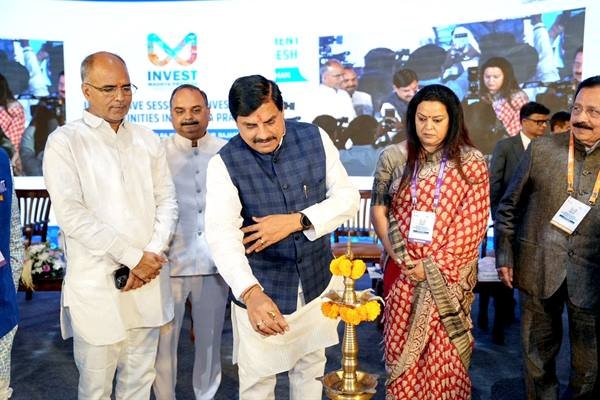 MP News : इन्टरेक्टिव सेशन ऑन इन्वेस्टमेंट अपॉर्च्युनिटीज इन मध्यप्रदेश में शामिल हुए CM डॉ. मोहन यादव, जयपुर को बताया मध्यप्रदेश का जुड़वा भाई