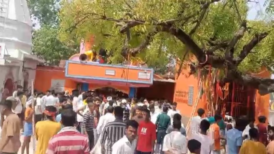Stampede at Sheetla Temple Stampede at Sheetla Temple