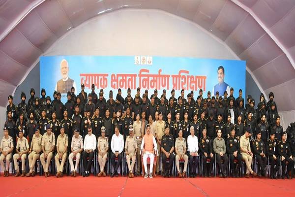 MP News : मुख्यमंत्री डॉ. मोहन यादव ने समग्र क्षमता निर्माण प्रशिक्षण एवं प्रदर्शन कार्यक्रम का किया शुभारंभ, कहा- एनएसजी भारत का अभेद्य कवच