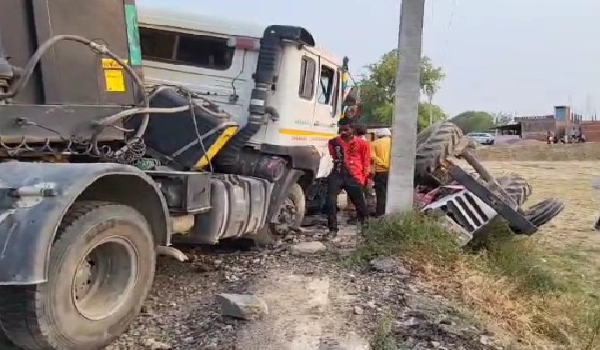 UP Accident: A speeding dumper hits a tractor-trolley, killing four and injuring over a dozen.
