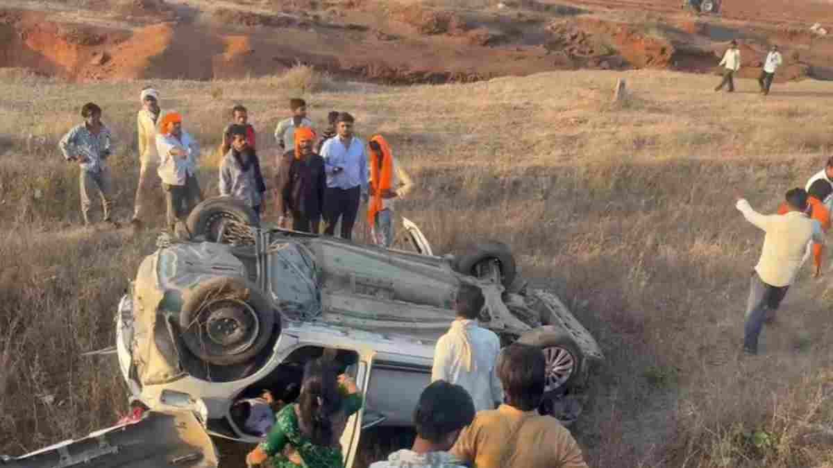 MP Accident: Wedding celebrations turn to mourning, wedding procession car smashed into pieces after colliding with a trailer, 2 dead