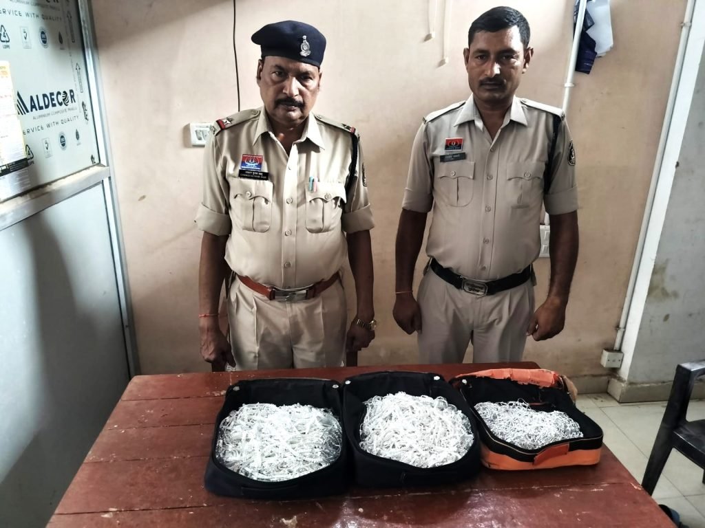CG News: 600 silver anklets recovered from a passenger bus, interrogation of the youth continues.