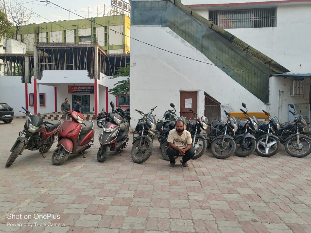 cg-crime-b-tech-degree-holder-turned-thief-used-to-steal-two-wheelers-in-the-blink-of-an-eye-13-bikes-recovered