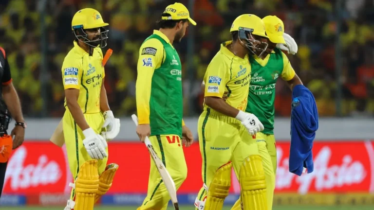 IPL 2026 : चेन्नई सुपर किंग्स को बड़ा झटका, स्टार बल्लेबाज चोट के कारण टूर्नामेंट से बाहर