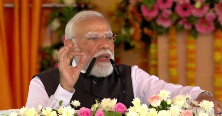 UP News : प्रधानमंत्री नरेंद्र मोदी ने गंगा एक्सप्रेसवे का किया उद्घाटन, यूपी के विकास को मिलेगा नई गति