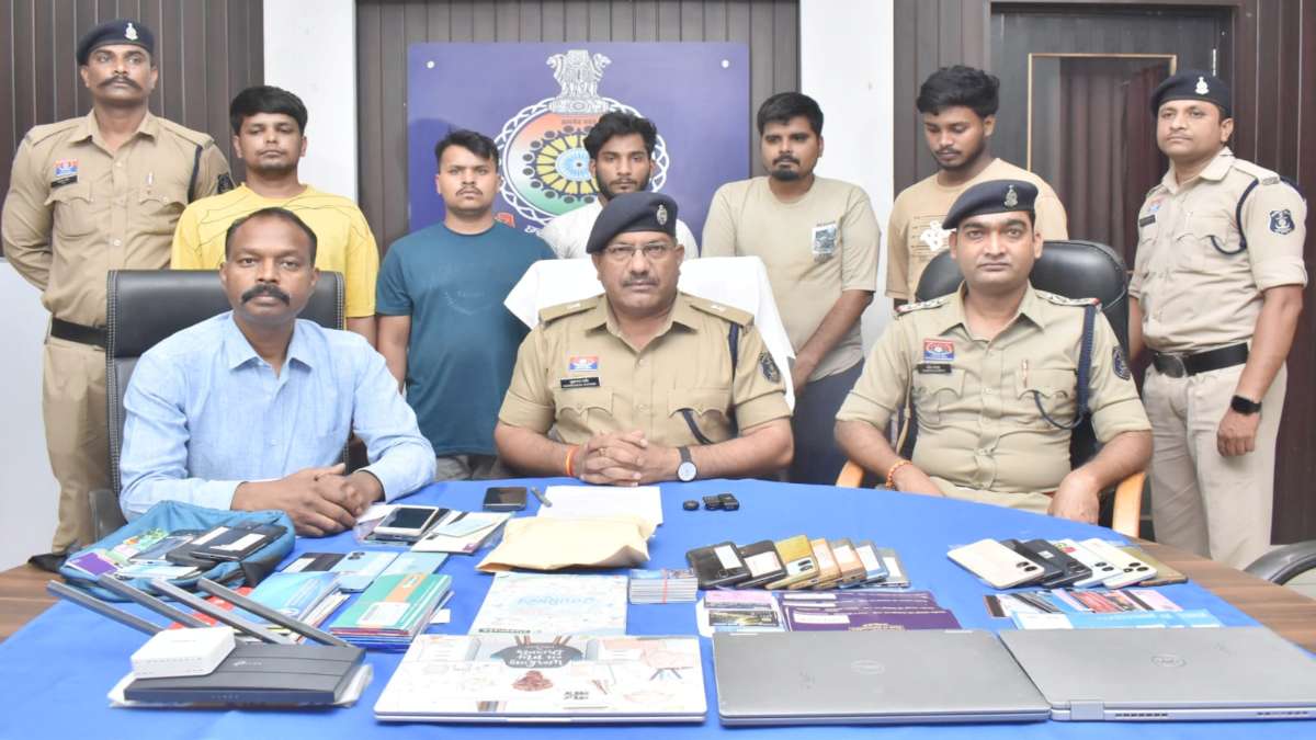 Online Betting: Inter-state betting network busted, 5 vicious accused arrested, game worth crores exposed Online Betting: Inter-state betting network busted, 5 vicious accused arrested, game worth crores exposed