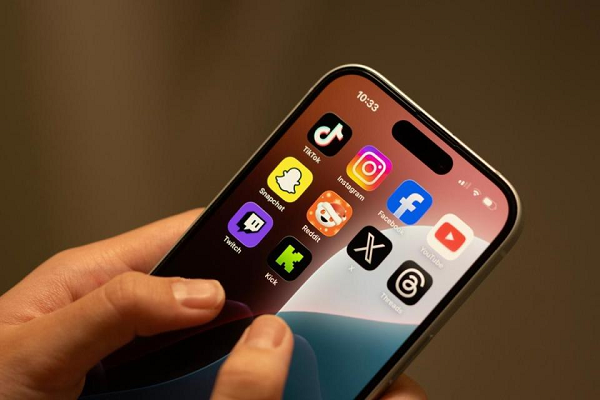 Australia to Tax Meta-Google and TikTok