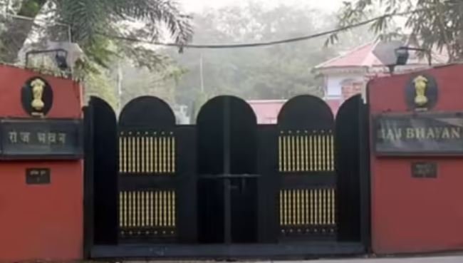 CG News: मोदी की अपील का असर: राज्यपाल रमेन डेका और स्पीकर डॉ. रमन सिंह ने घटाया वाहनों का काफिला