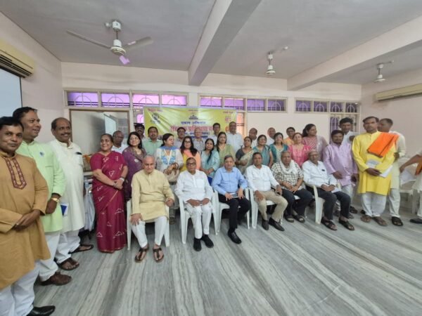 Raipur City News: Important meeting of Van Bandhu Parishad concluded, Deepak Bhimsaria became the patron of Chhattisgarh division.