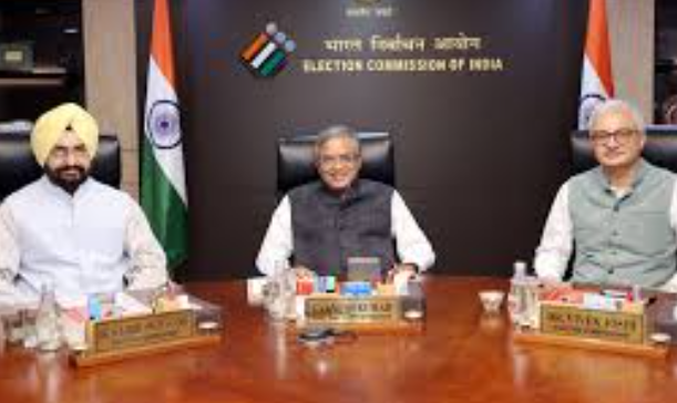 Election Commission SIR: बंगाल के बाद अब चुनावी राज्य पंजाब सहित इन राज्यों में शुरु होगा एसआईआर, चुनाव आयोग ने जारी किया निर्देश