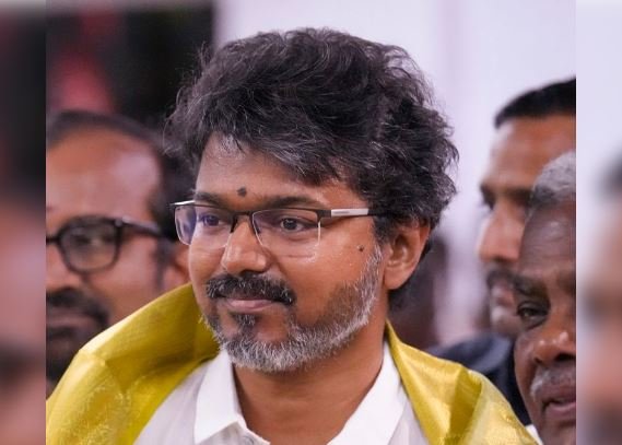 Vijay TVK Majority Crisis: वीसीके के 2 विधायक बने किंगमेकर, विजय थलपति और थिरुमावलवन की संभावित मुलाकात पर नजरें