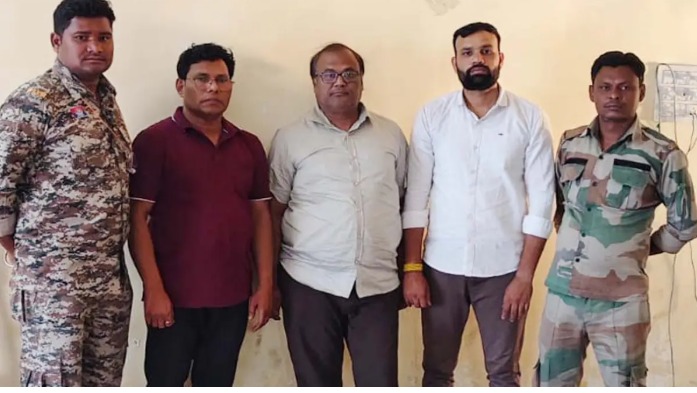 CG Crime: महासमुंद में 1.5 करोड़ की एलपीजी गैस चोरी के मामले में फूड ऑफिसर समेत 3 गिरफ्तार, 80 लाख में हुई थी डील, अफसर को मिले थे 50 लाख