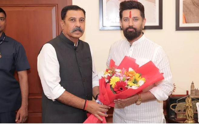 छत्तीसगढ़ में खाद्य प्रसंस्करण उद्योगों की अपार संभावनाएं : अमर पारवानी, CAIT प्रतिनिधिमंडल ने की केंद्रीय खाद्य प्रसंस्करण उद्योग मंत्री से मुलाकात