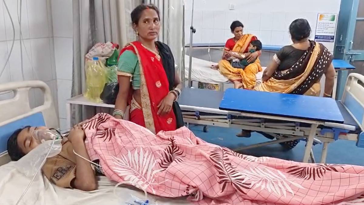 CG News: A feast of joy turned into mourning; 4 children fell ill after eating watermelon and chicken, one died. CG News: A feast of joy turned into mourning; 4 children fell ill after eating watermelon and chicken, one died.