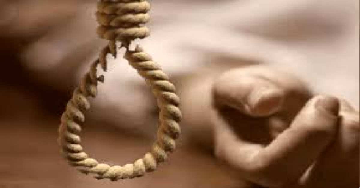 UP News: Woman hangs herself along with her two innocent sons, police investigating