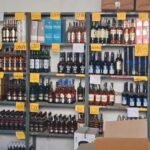 ambikapur-liquor-overpricing-case-excise-sub-inspector-suspended-two-officials-served-notice