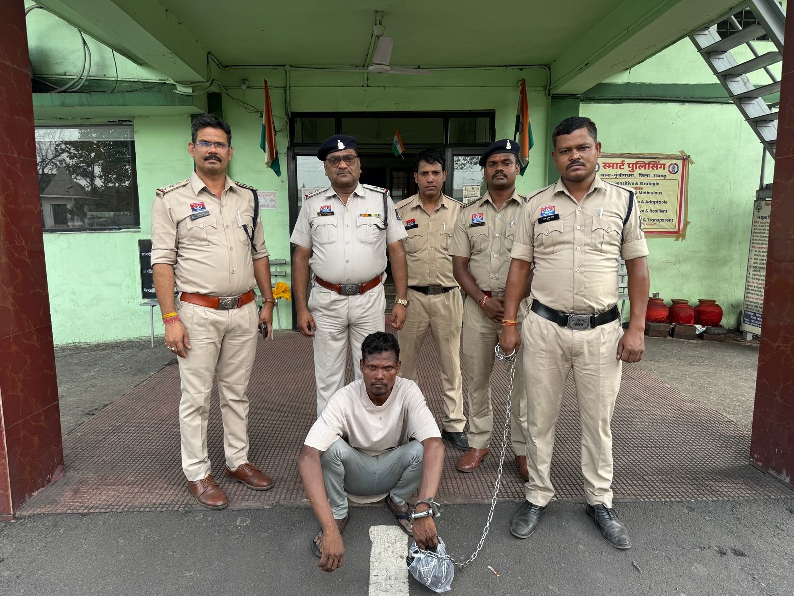 CG Crime : 72 घंटे में सुलझा जली हुई लाश का रहस्य, प्रेमी ने गला घोंटकर की हत्या, पहचान मिटाने शव को जलाया