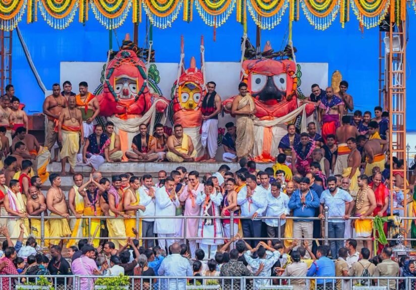 Odisha : पुरी में देवस्नान पूर्णिमा की भव्यता, CM मोहन माझी समेत हजारों श्रद्धालुओं ने किए महाप्रभु जगन्नाथ के दर्शन