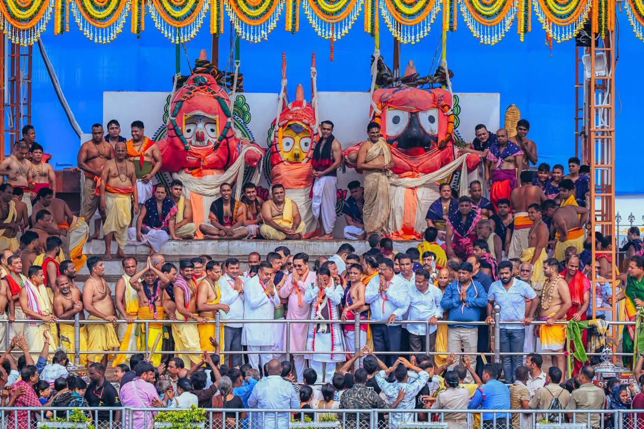 Odisha : पुरी में देवस्नान पूर्णिमा की भव्यता, CM मोहन माझी समेत हजारों श्रद्धालुओं ने किए महाप्रभु जगन्नाथ के दर्शन