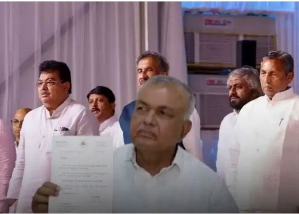 Karnataka News: कर्नाटक में विभाग बंटवार के दूसरे दिन मंत्री रामलिंगा रेड्डी का इस्तीफा, मुख्यमंत्री बदलते ही कांग्रेस में खटपट