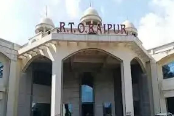 RTO E Challan Cyber Fraud: फोन पर मिला ई-ट्रैफिक चालान का मैसेज तो थोड़ा रुके, नहीं तो खाली हो जाएगा बैंक अकाउंट, ध्यान से पढ़ें RTO की एडवाइजरी
